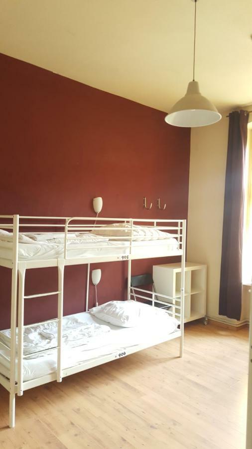 Flow Hostel *